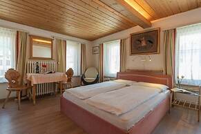 Hotel Alpina