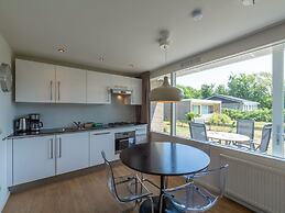 Bungalow in Callantsoog Near Sandy Beaches