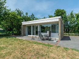 Bungalow in Callantsoog Near Sandy Beaches
