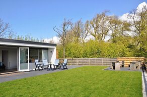 Bungalow in Callantsoog Near Sandy Beaches