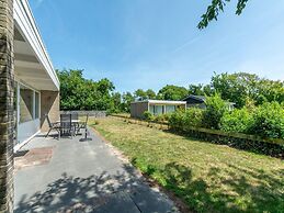Bungalow in Callantsoog Near Sandy Beaches