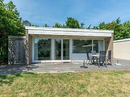 Bungalow in Callantsoog Near Sandy Beaches