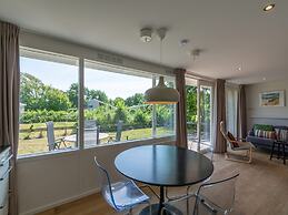 Bungalow in Callantsoog Near Sandy Beaches