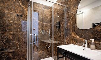 Opera Suites