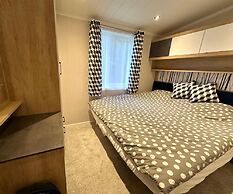 Tranquil 3 Bedroom Lodge Manor Park Hunstanton