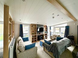 Tranquil 3 Bedroom Lodge Manor Park Hunstanton