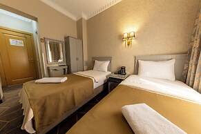 HOTEL UMIT 2