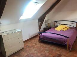 Belle Maison dans une ancienne école
