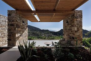 Crimson View Villa by Hide Out