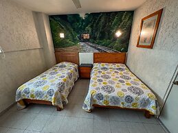 HOTEL CALIFORNIA