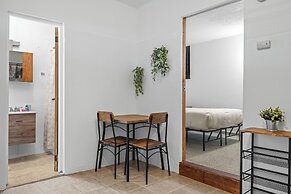 Castellana by Otium