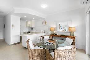 Riviera Noosa Resort