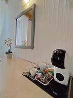 HOLMANN SUITE ROOMS