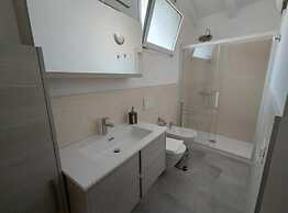 HOLMANN SUITE ROOMS