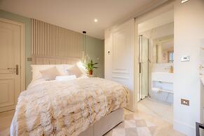 108 Shirland Road