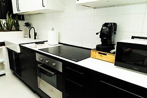 LH51 Urban Suite