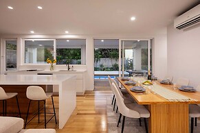 Airosa Blanca Pool Spa Sea Views