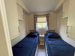 Getaway With Garden & Parking