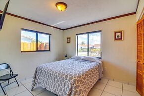Group-friendly Miami Getaway 2 Mi to FIU