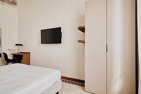 Elegant Flats near Guastalla Gardens