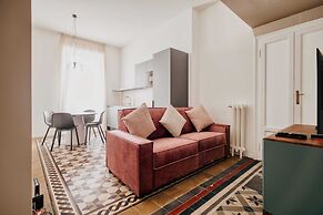 Elegant Flats near Guastalla Gardens