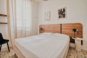 Elegant Flats near Guastalla Gardens