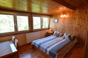 Comfortable Holiday Home With a Private Garden