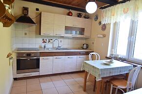Comfortable Holiday Home With a Private Garden
