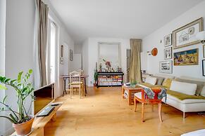 Lovely Apartment Near Paris