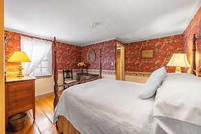 Blue Hill Inn