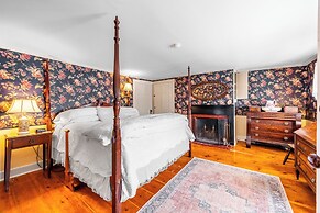 Blue Hill Inn