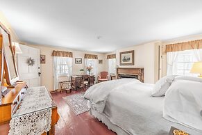 Blue Hill Inn