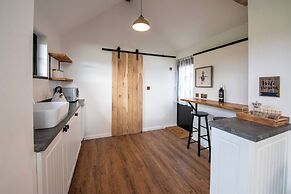The Acorn - Roudham Norwich