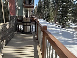 Mountain View Condo - Lodges at Canmore
