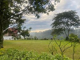 Nature Flows Eco-farm Cottage & campsite