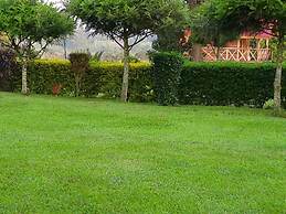 Nature Flows Eco-farm Cottage & campsite