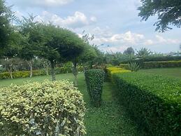 Nature Flows Eco-farm Cottage & campsite