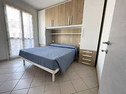 Seaside Family Flat With Terrace-beahost