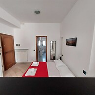 Amalia Apartments - Via la Farina