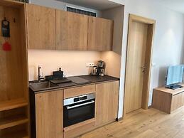 Alpenrose's Dining & Living