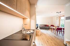 Alpenrose's Dining & Living