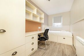 Meadow Court Apartments