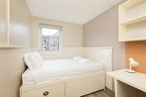 Meadow Court Apartments