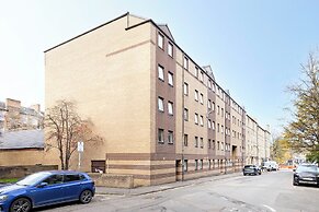 Meadow Court Apartments