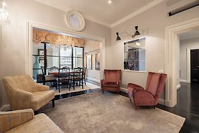 Acciaiuoli Luxury Suite by MMega