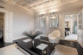 Acciaiuoli Luxury Suite by MMega