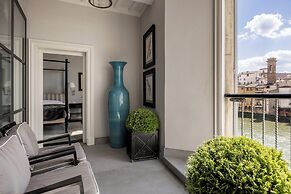 Acciaiuoli Luxury Suite by MMega