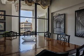 Acciaiuoli Luxury Suite by MMega