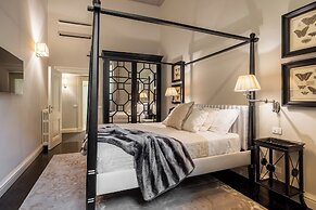 Acciaiuoli Luxury Suite by MMega