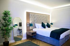 Walton View Hotel